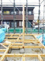 上棟　デザイン　住宅　檜柱